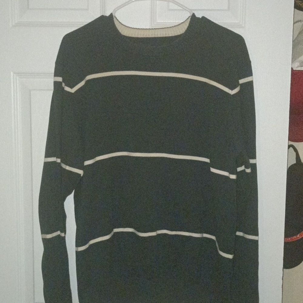 Old Navy Sweater